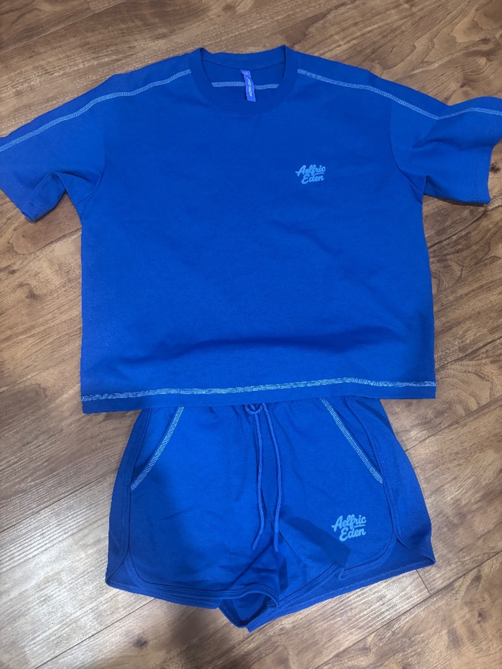 NWOT Aelfric Eden Cloud 2 Piece Shorts Set Small Cobalt Blue Tee